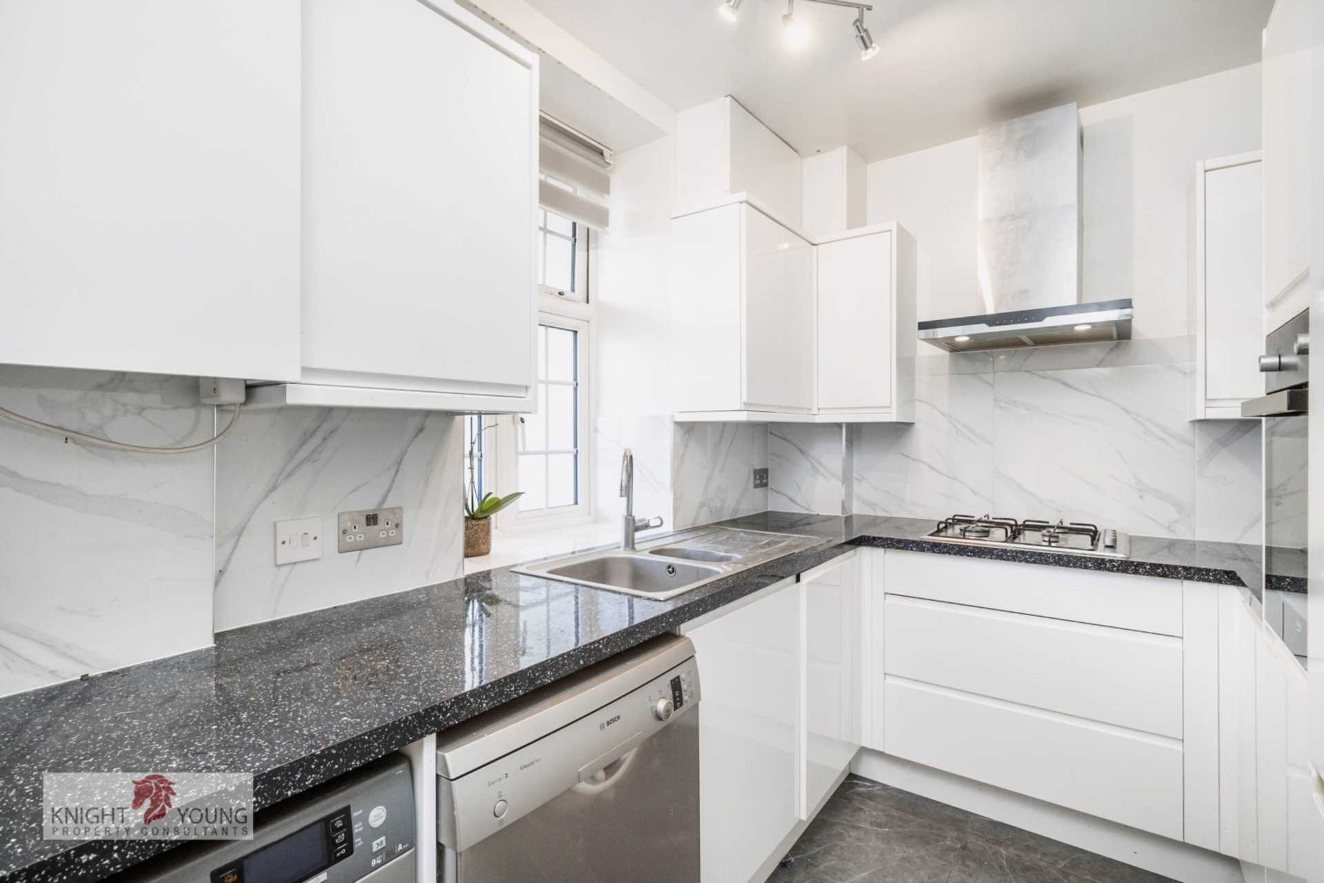 Wellington House, Ealing, Image 7