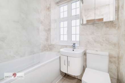 Wellington House, Ealing, Image 6