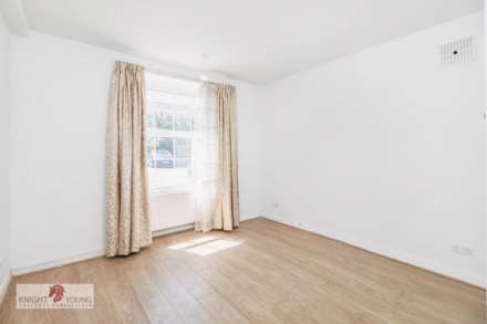 Wellington House, Ealing, Image 9