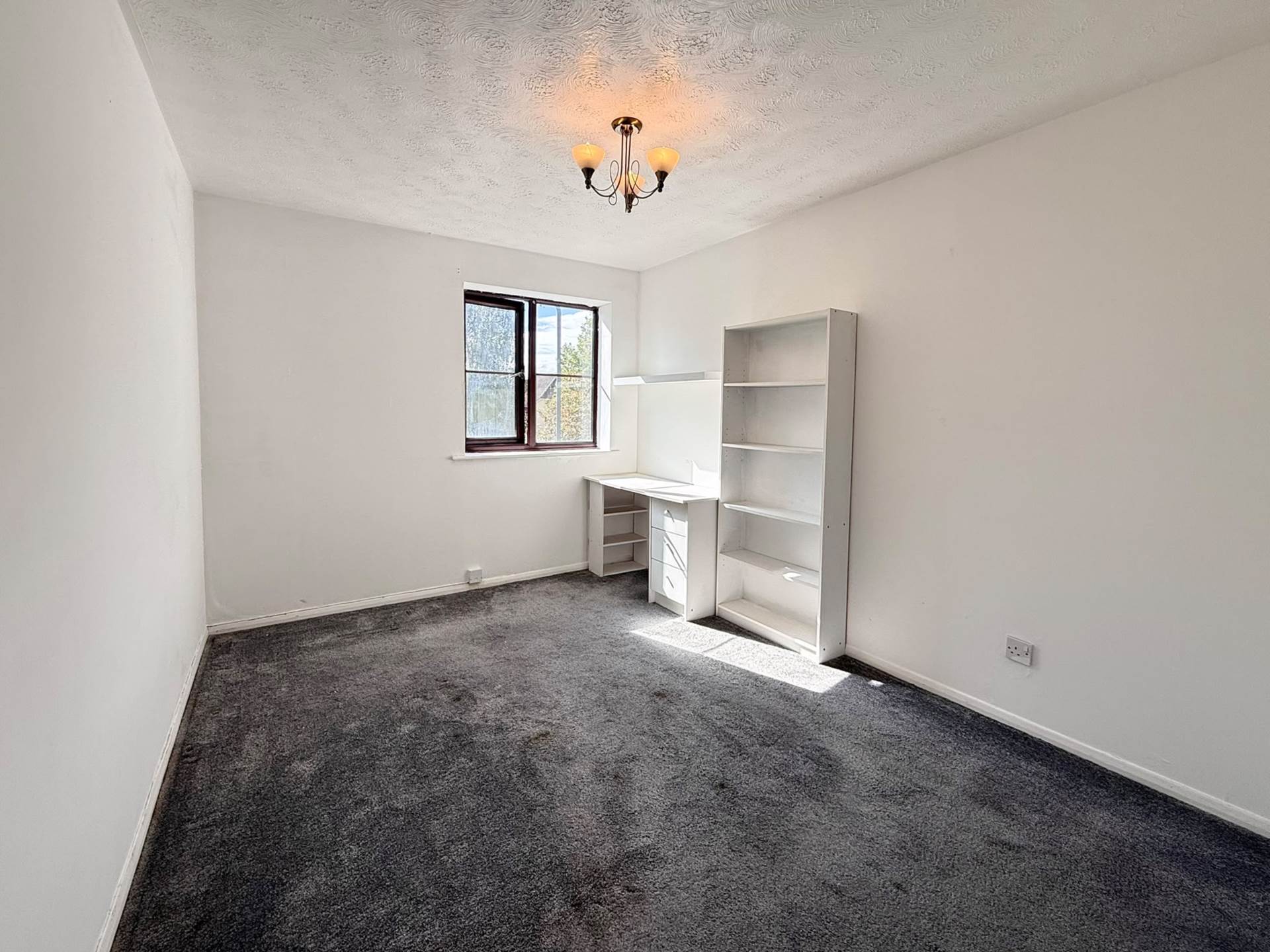 Millers Court, Alperton, Image 11
