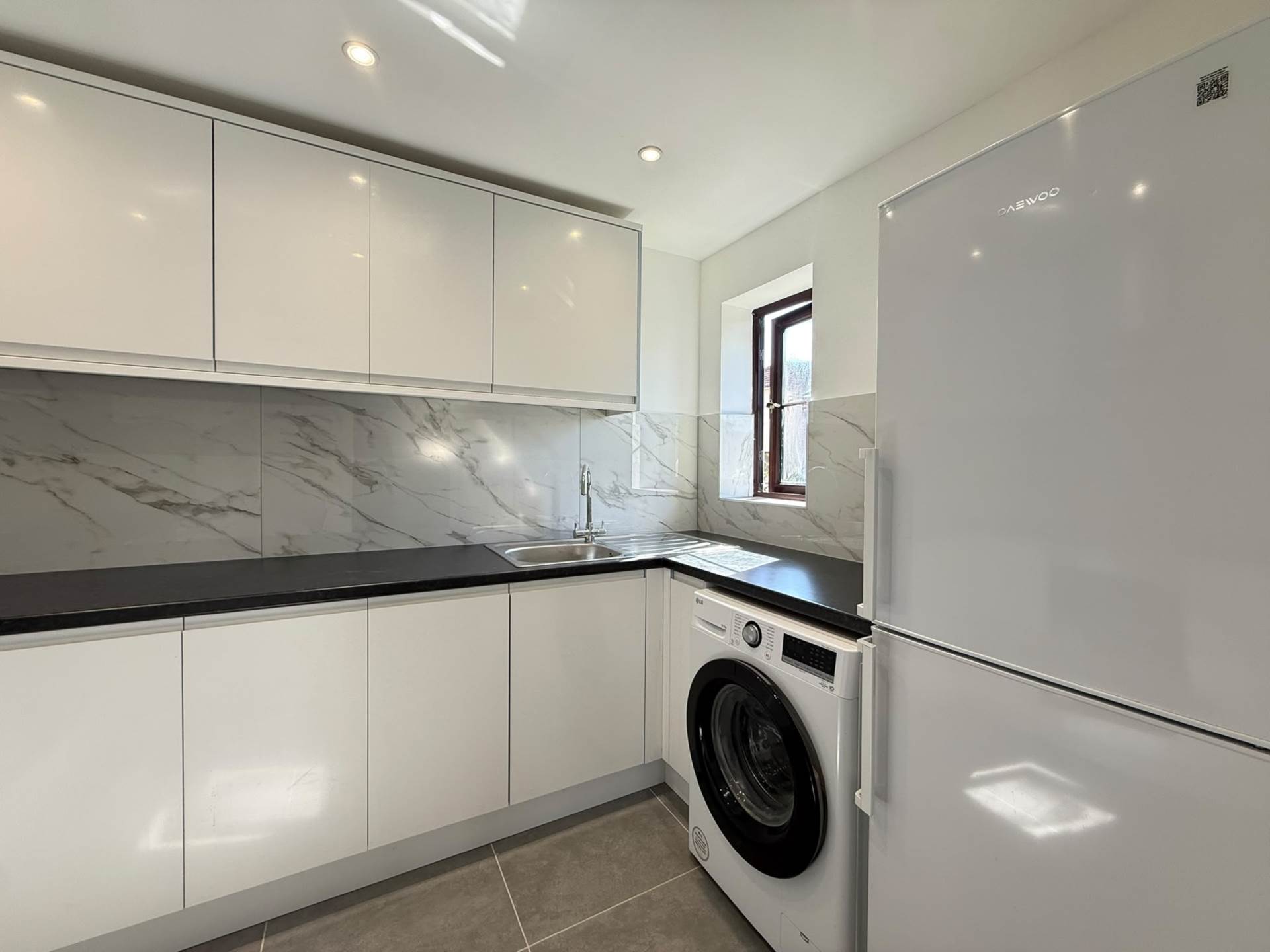 Millers Court, Alperton, Image 2