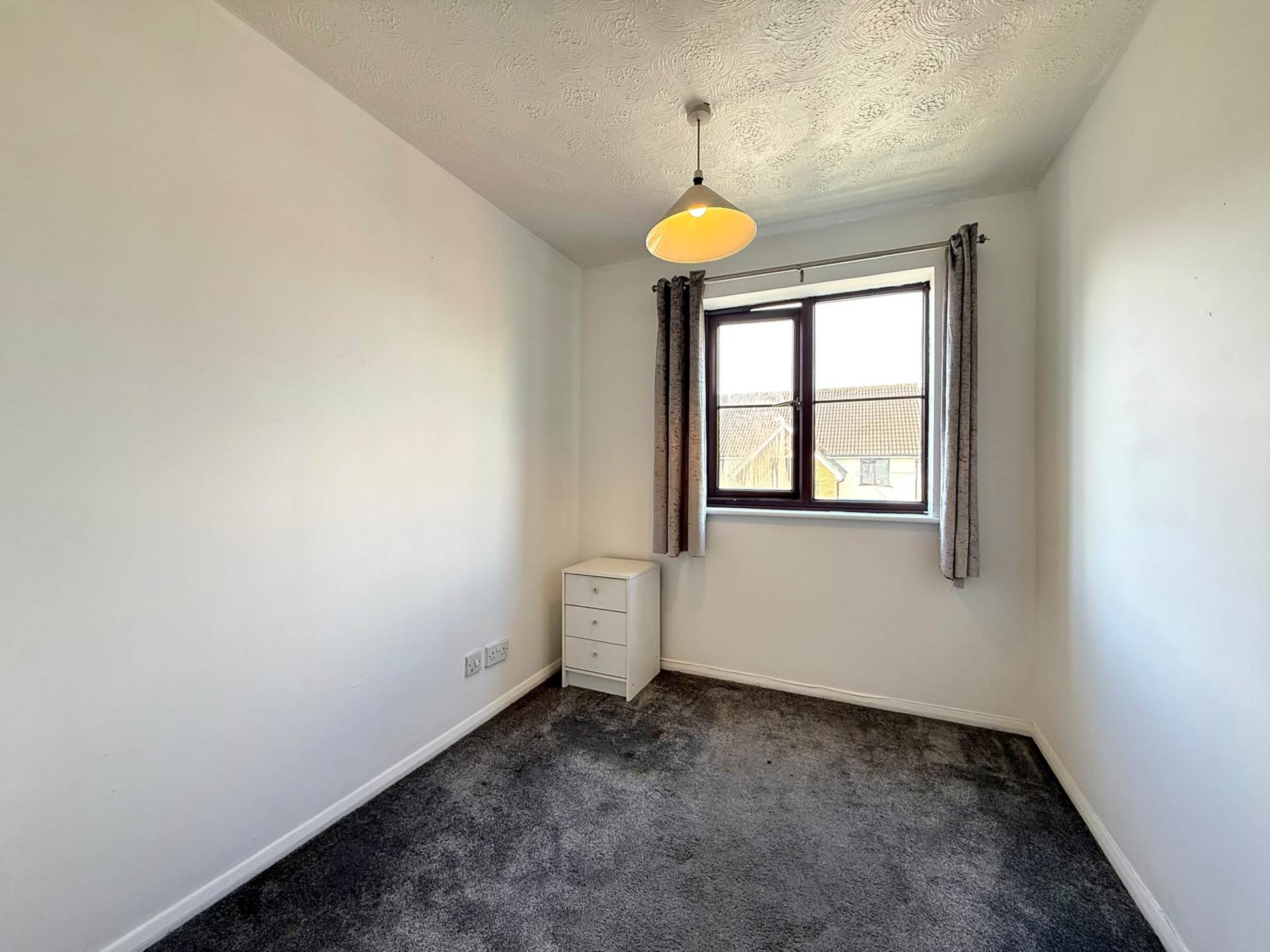 Millers Court, Alperton, Image 7