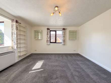 Millers Court, Alperton, Image 4