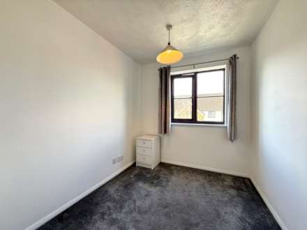 Millers Court, Alperton, Image 7