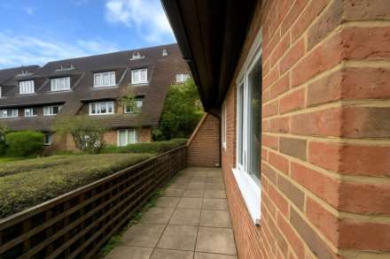 Abbeyfields Close, Ealing, Image 5
