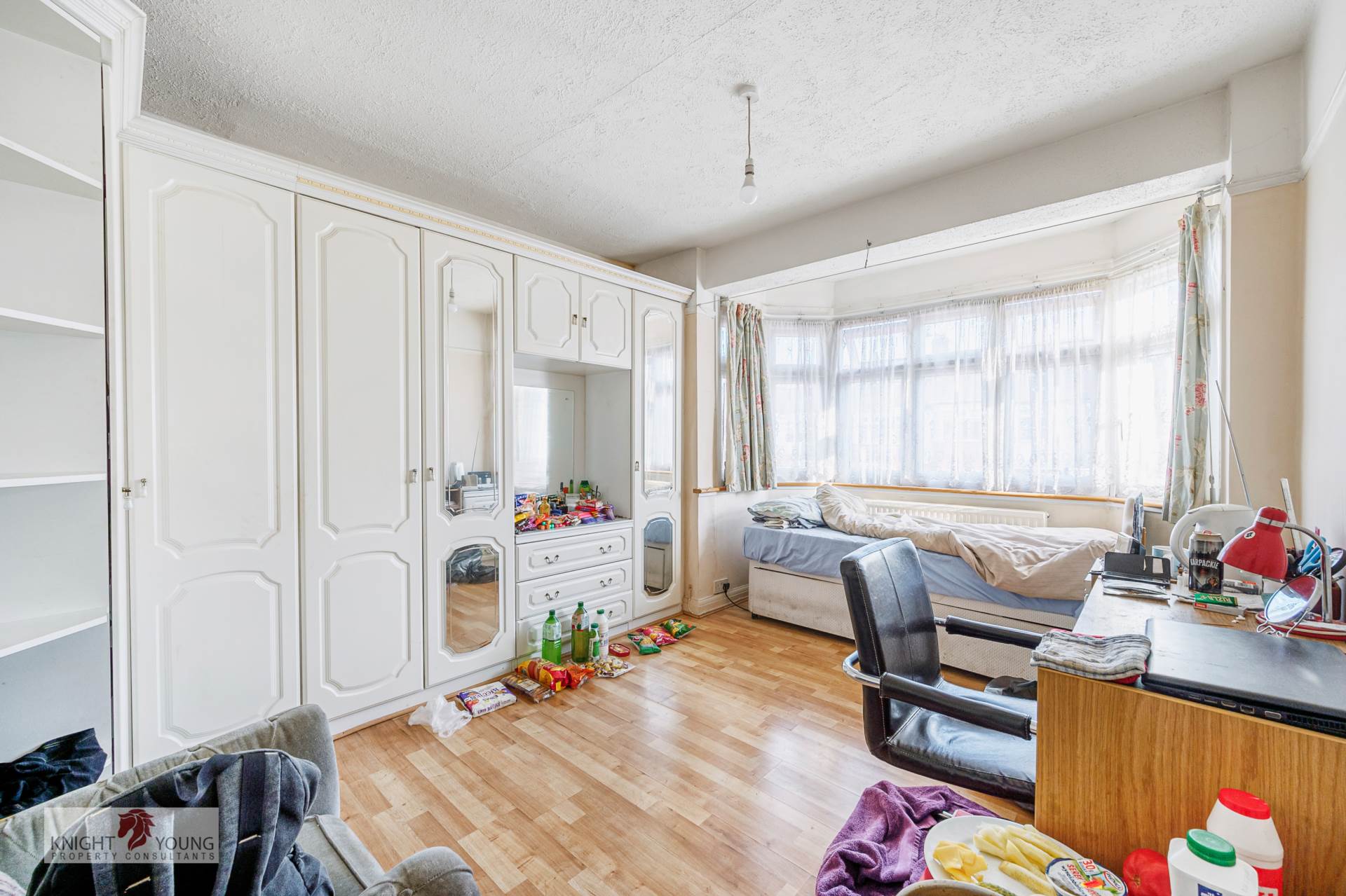 Huxley Gardens, NW10, Image 13