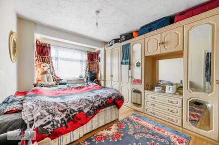 Huxley Gardens, NW10, Image 12