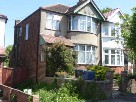 3 Bedroom Semi-Detached, Bispham Road