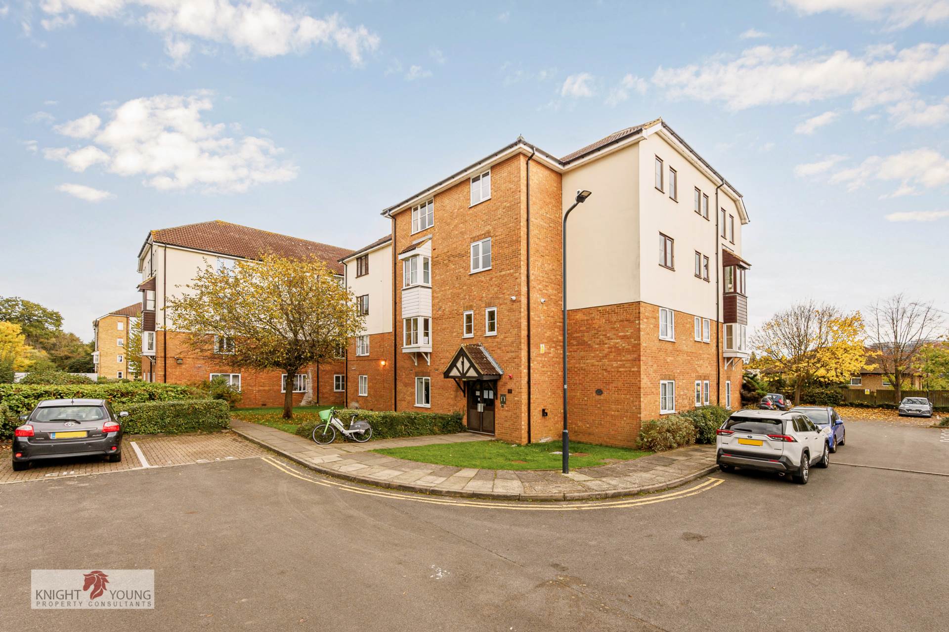 Campion, Elmore Close, Image 2