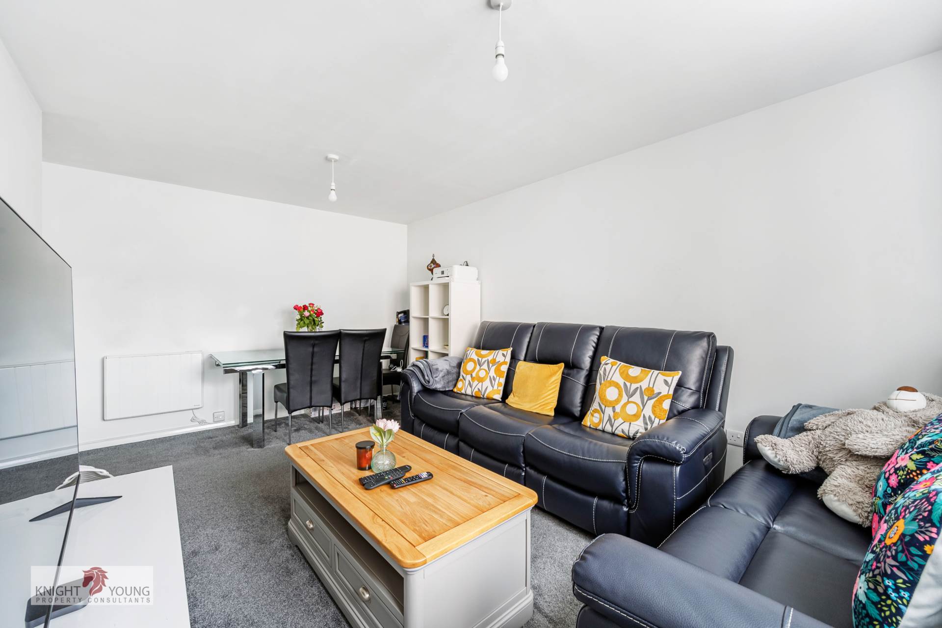 Brindley Close, Greater London, Image 4
