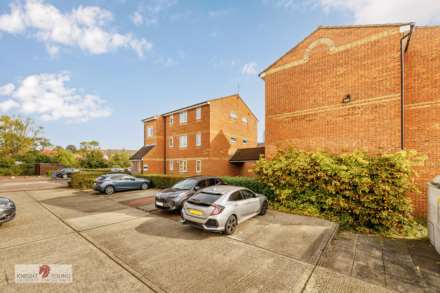 Brindley Close, Greater London, Image 2
