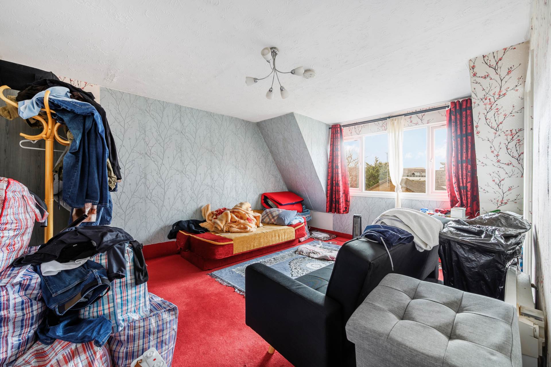 Abbeyfields Close, London, Image 2