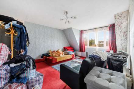 Abbeyfields Close, London, Image 2
