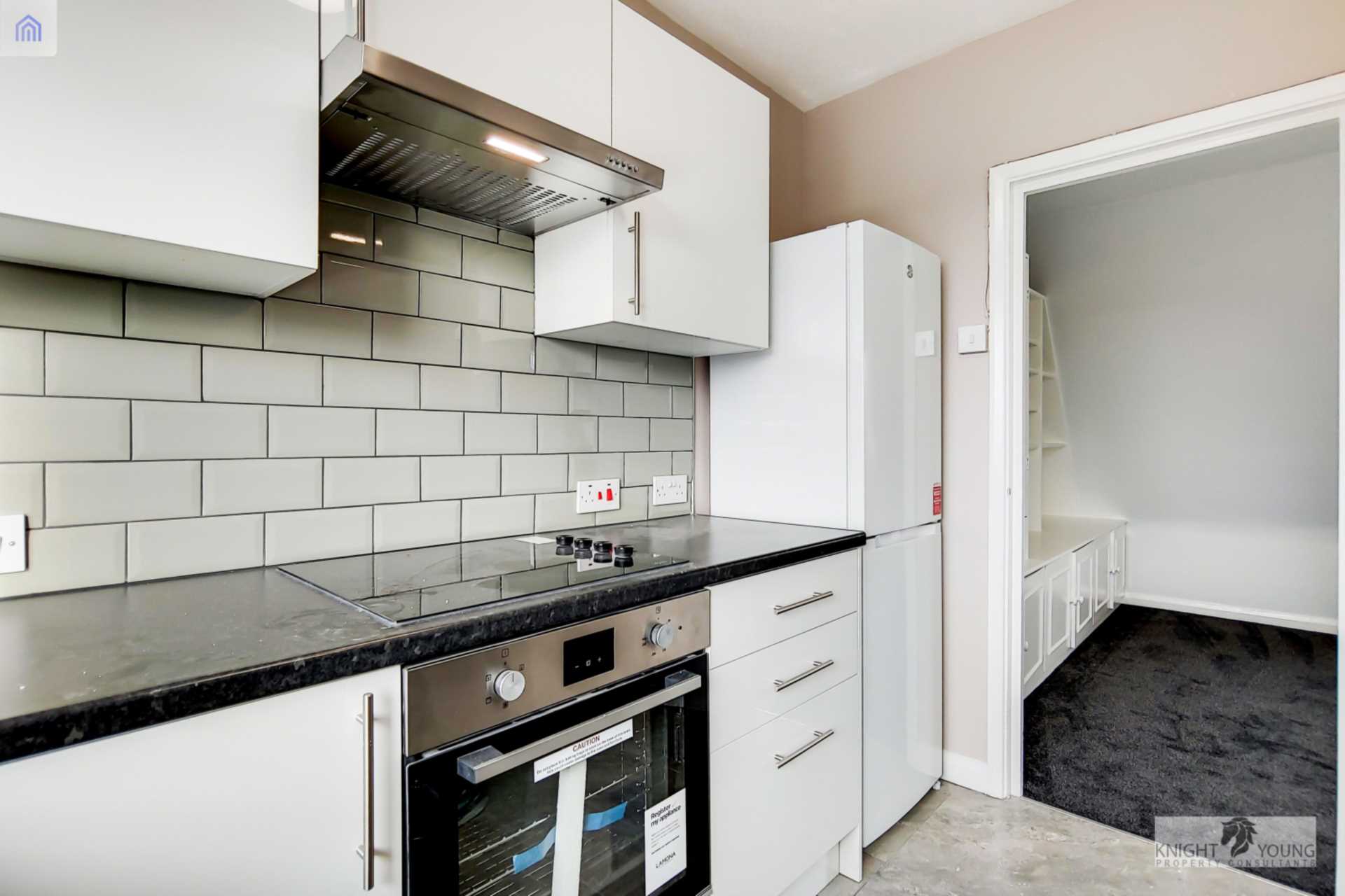 Abbeyfield Close, Park Royal, Image 8