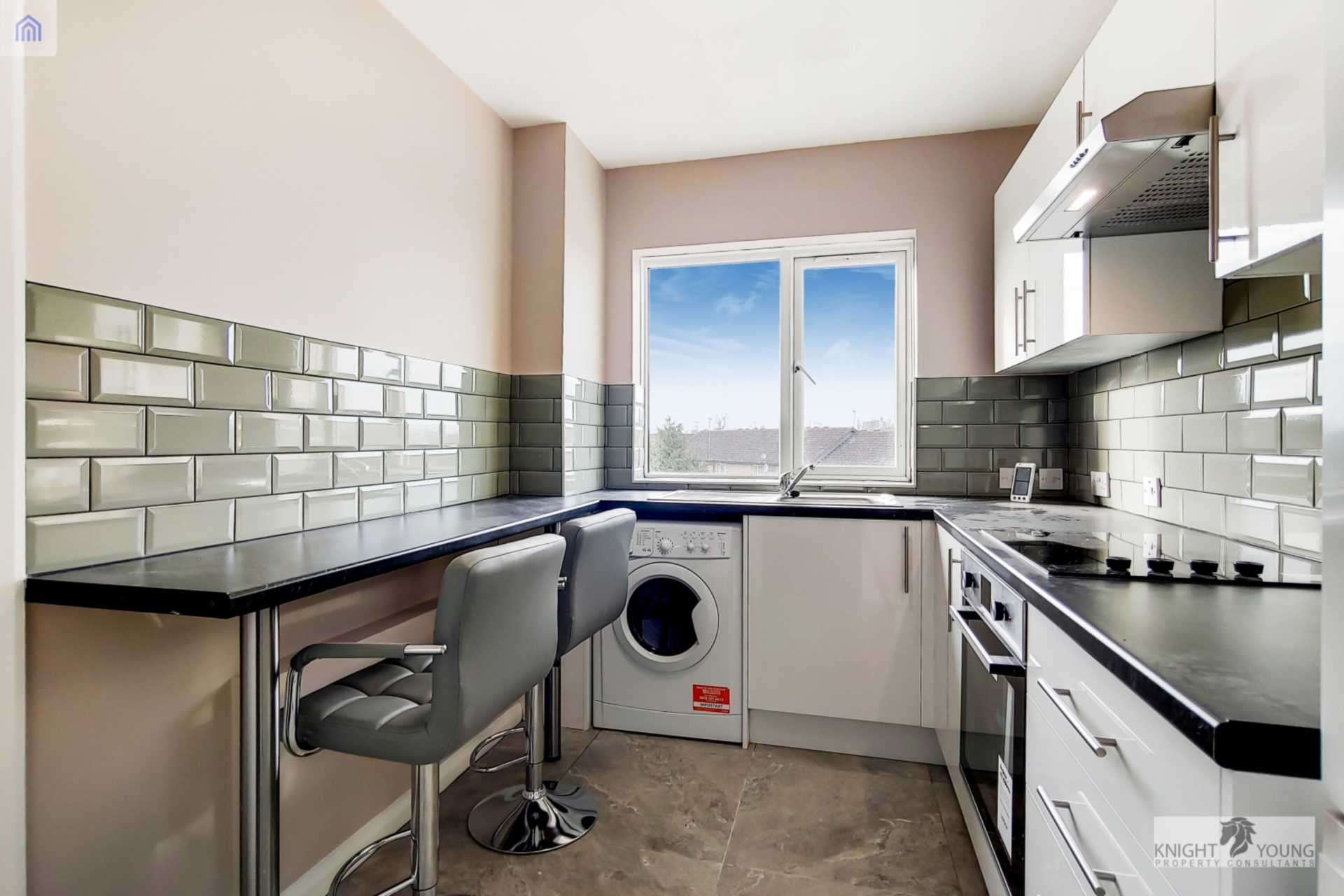 Abbeyfield Close, Park Royal, Image 9