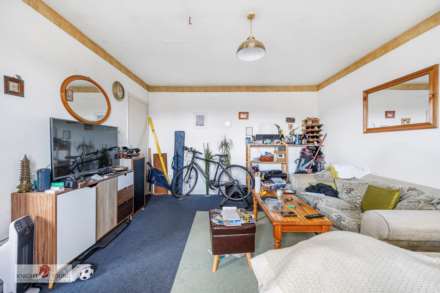 Abbeyfields Close, Park Royal, Image 5