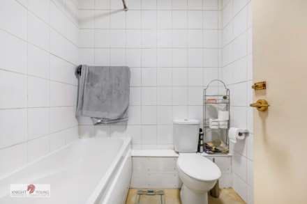 Abbeyfields Close, Park Royal, Image 7