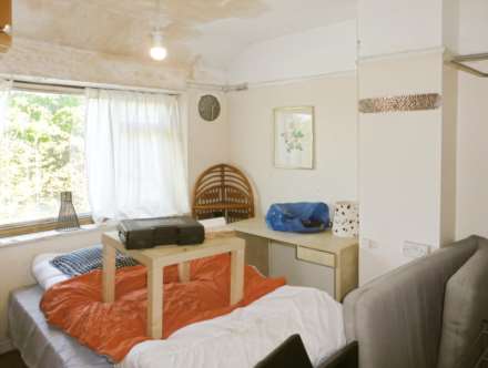 Bispham Road, London, Image 4