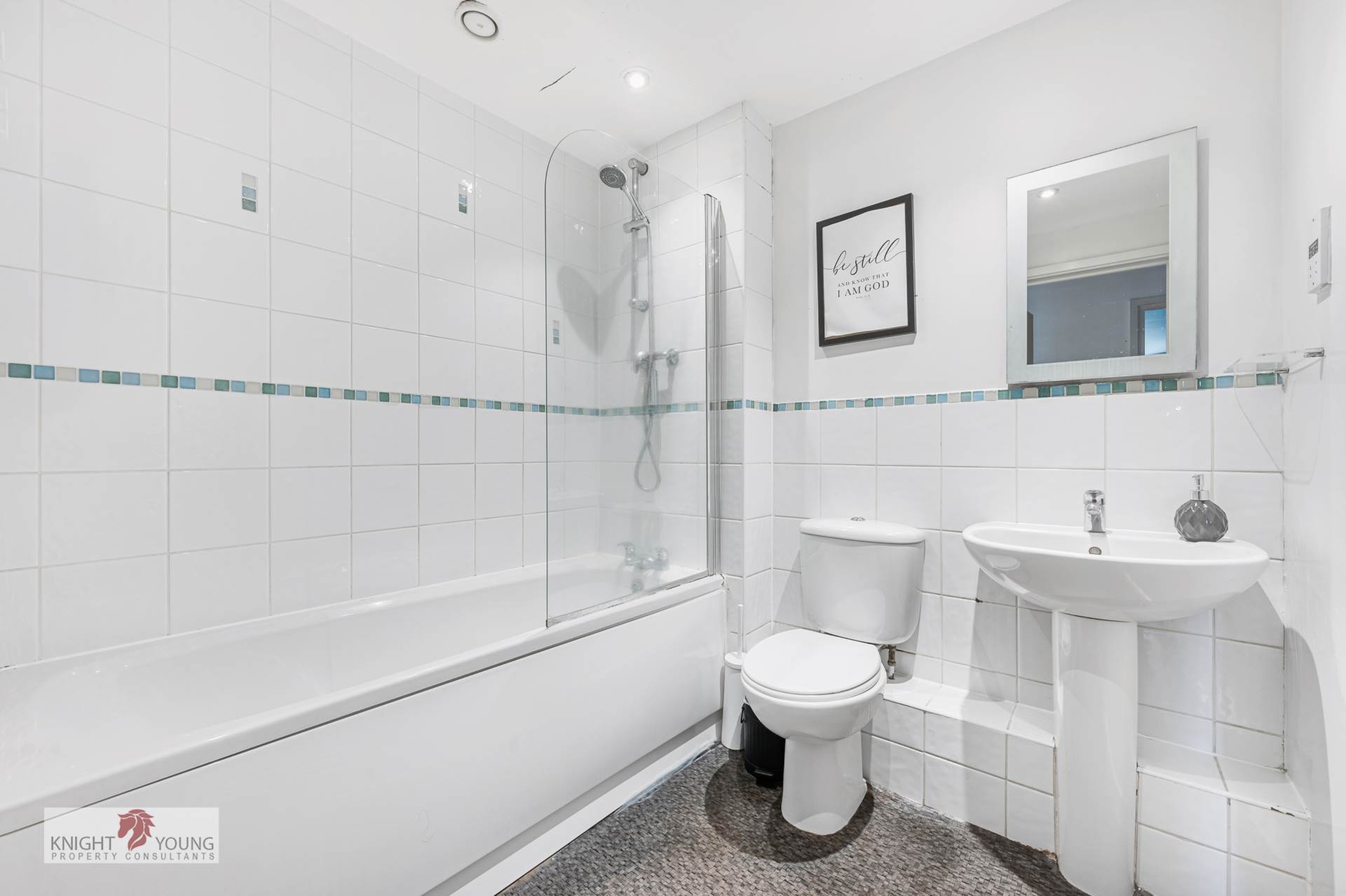 Agate Close, London, Image 12