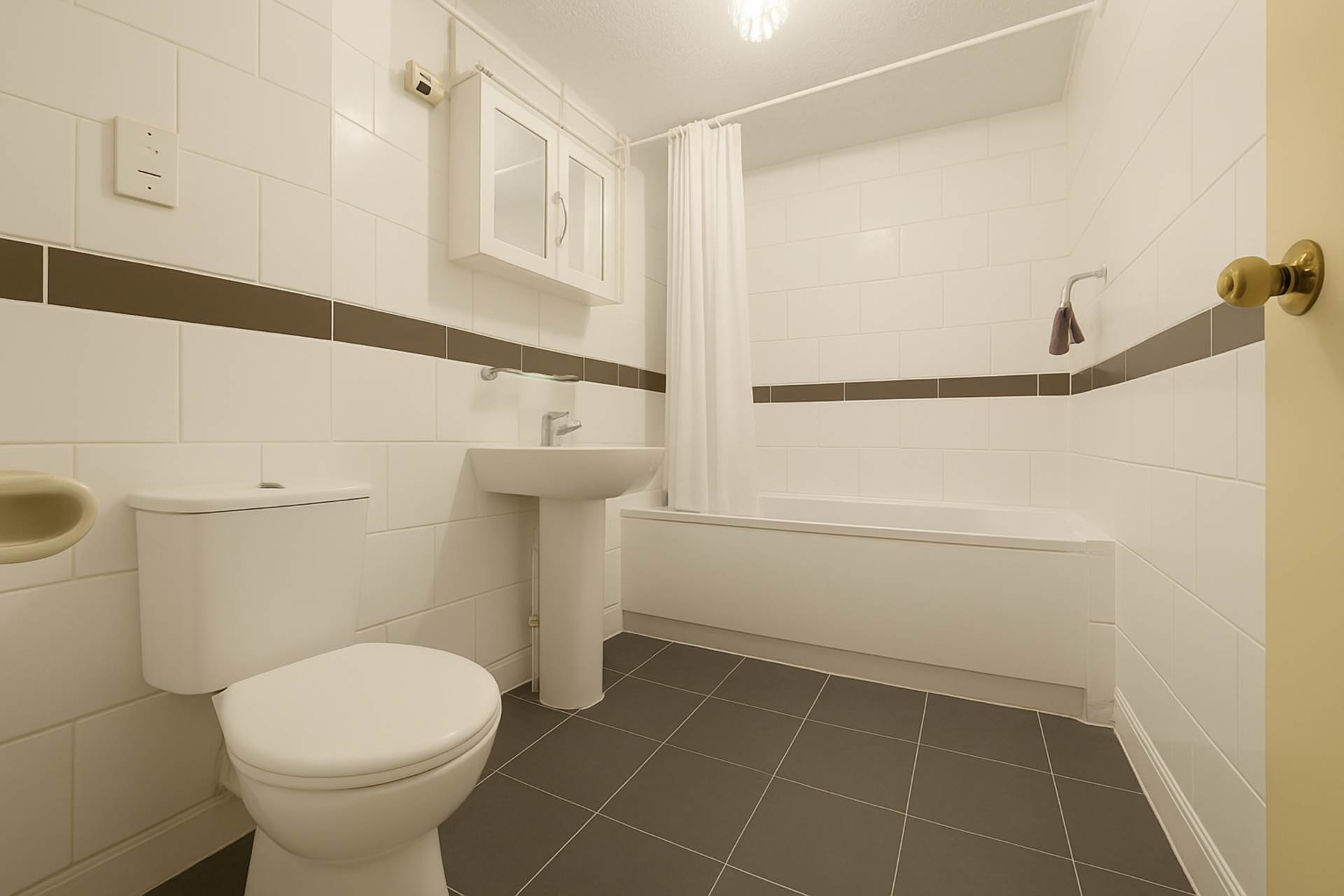 Ainslie Court, Alperton, Image 2