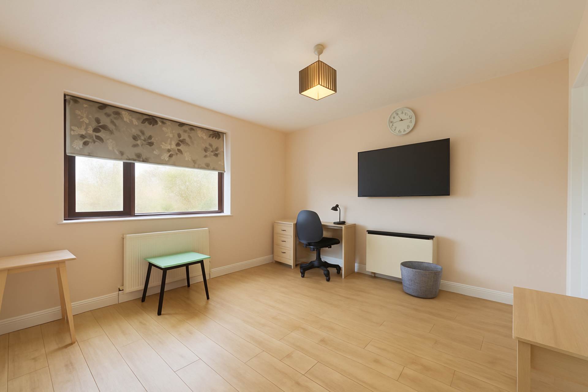 Ainslie Court, Alperton, Image 3