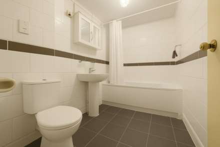 Ainslie Court, Alperton, Image 2