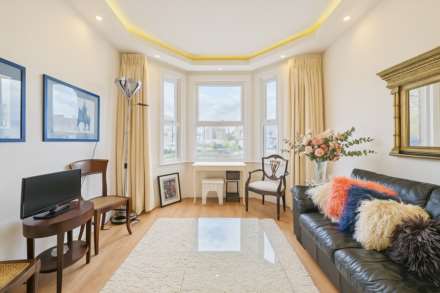 Horn Lane, W3 6TQ, Image 3