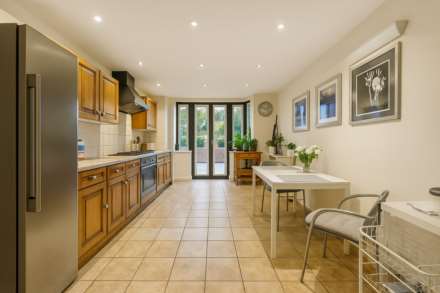 Horn Lane, W3 6TQ, Image 5