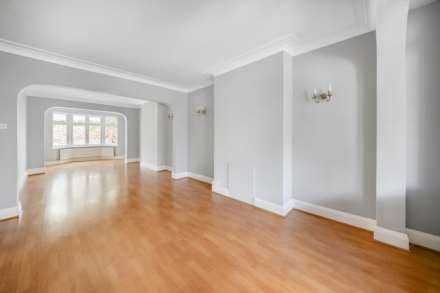 Brunswick Road W5 , London, Image 3