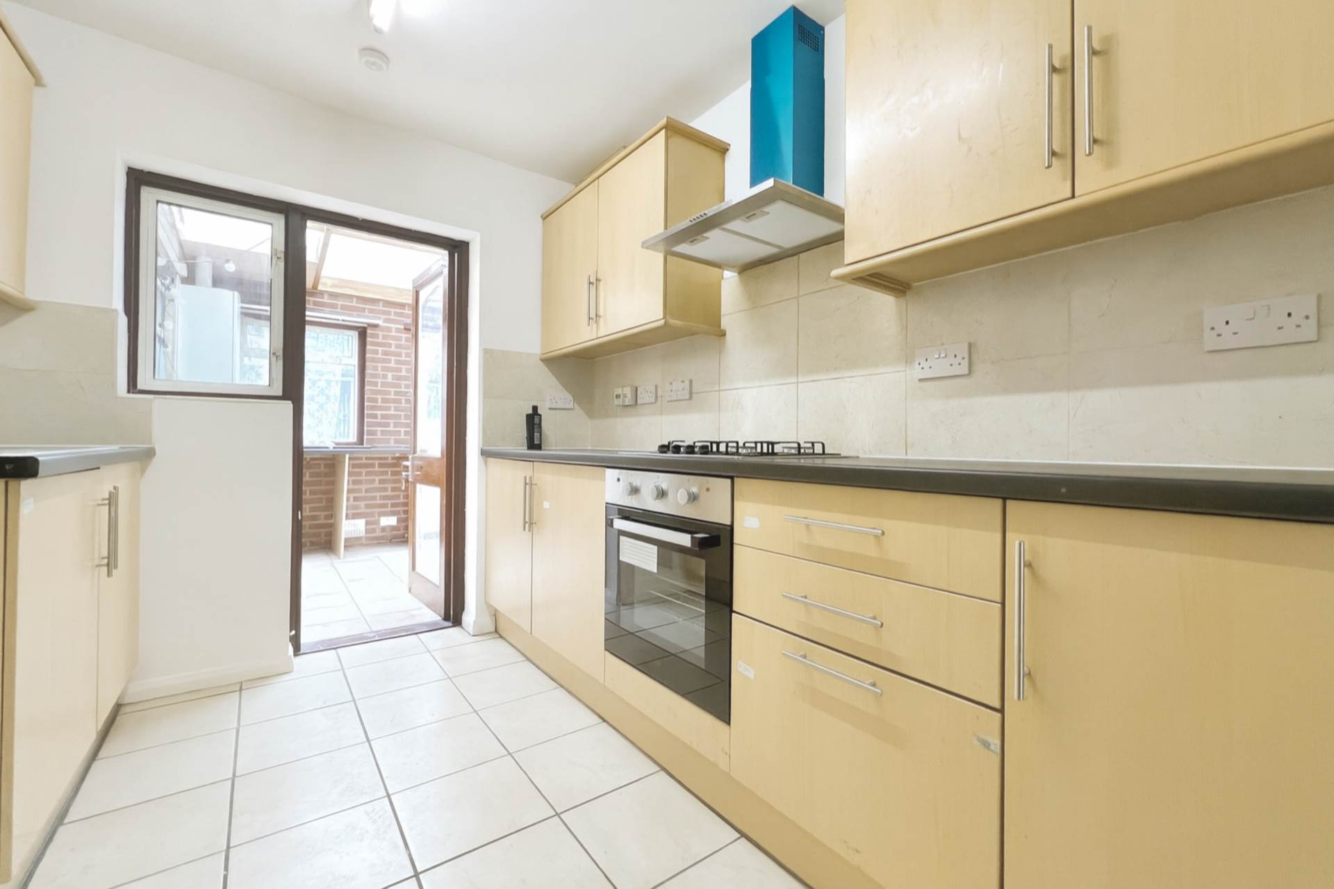 Chaplin Road, Wembley, Image 5