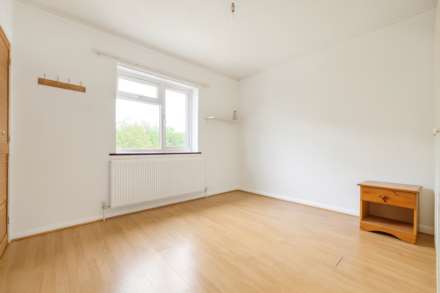 Chaplin Road, Wembley, Image 14