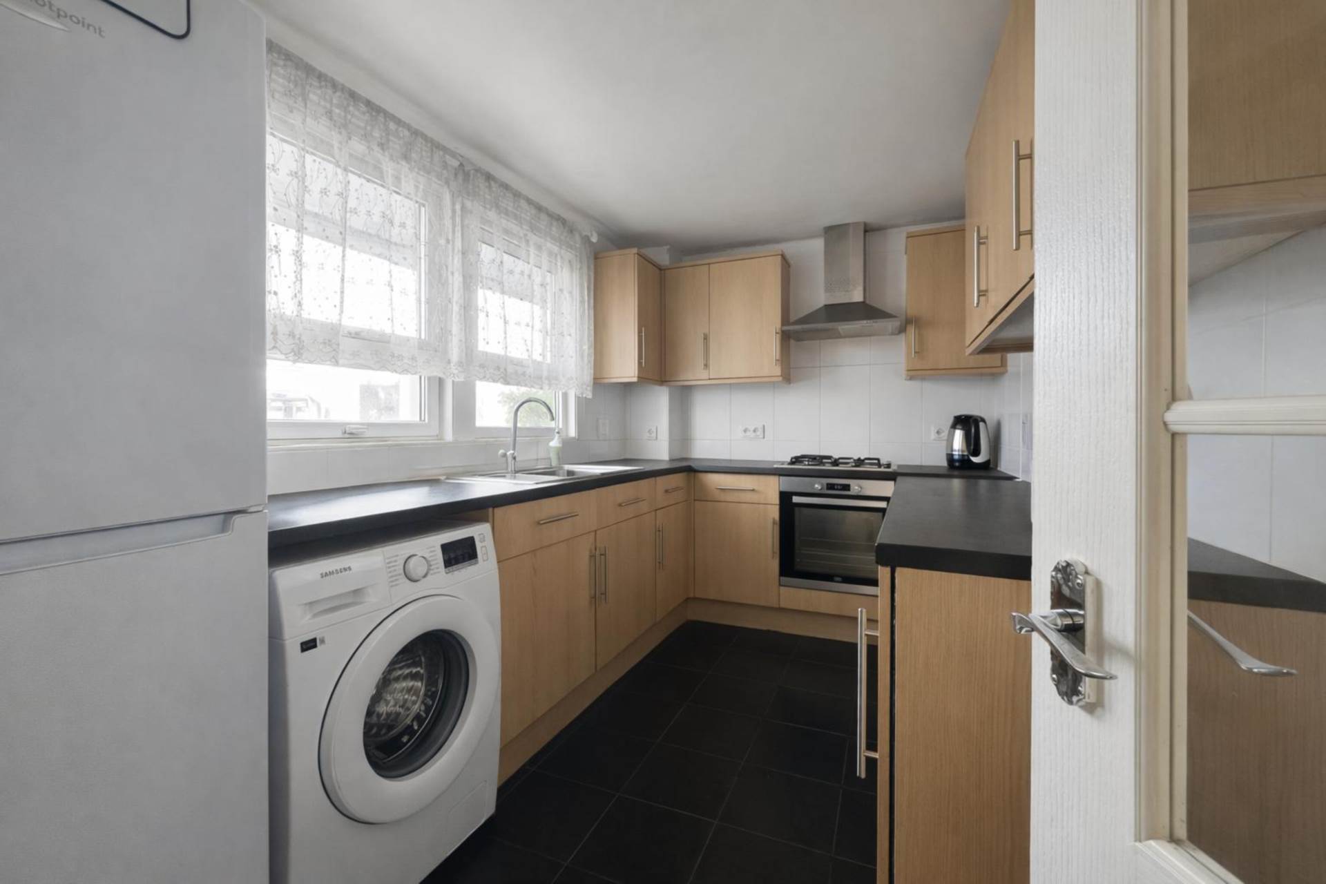 Rufford Towers, London, Image 2