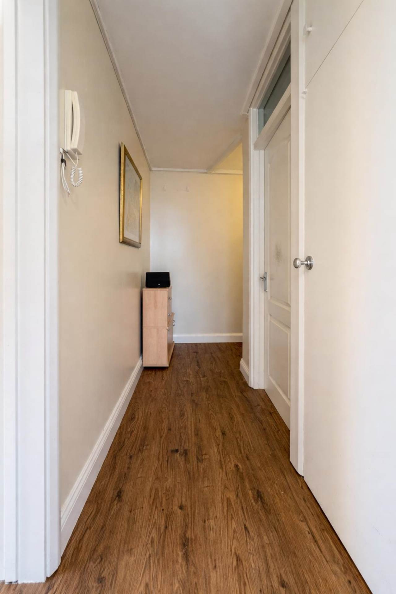 Rufford Towers, London, Image 9