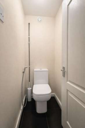 Rufford Towers, London, Image 4