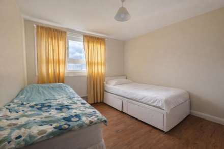 Rufford Towers, London, Image 8