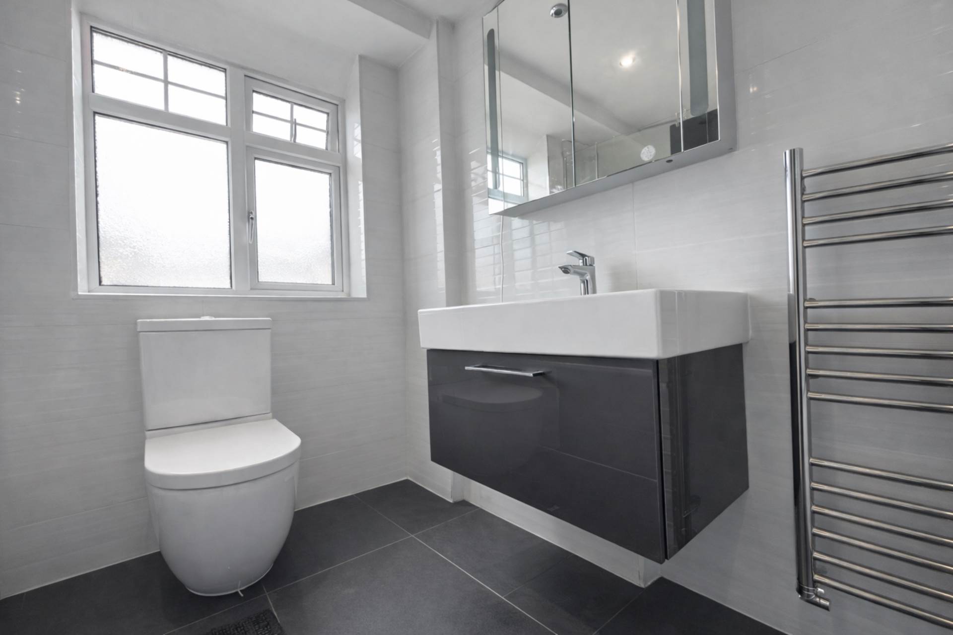 Carlton Aveune East, Wembley, Image 15