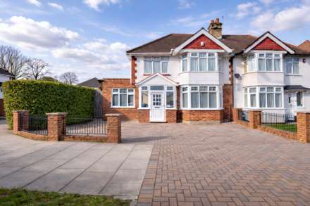 Carlton Aveune East, Wembley, Image 1