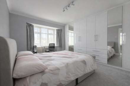 Carlton Aveune East, Wembley, Image 13