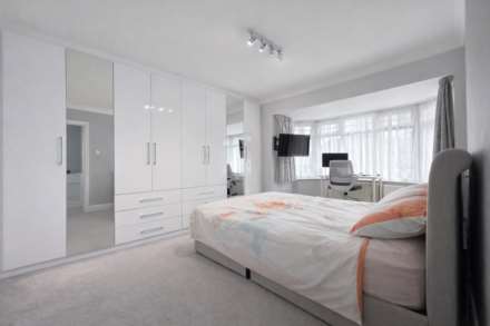 Carlton Aveune East, Wembley, Image 14