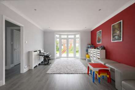 Carlton Aveune East, Wembley, Image 3