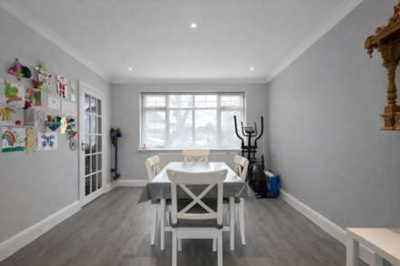 Carlton Aveune East, Wembley, Image 9