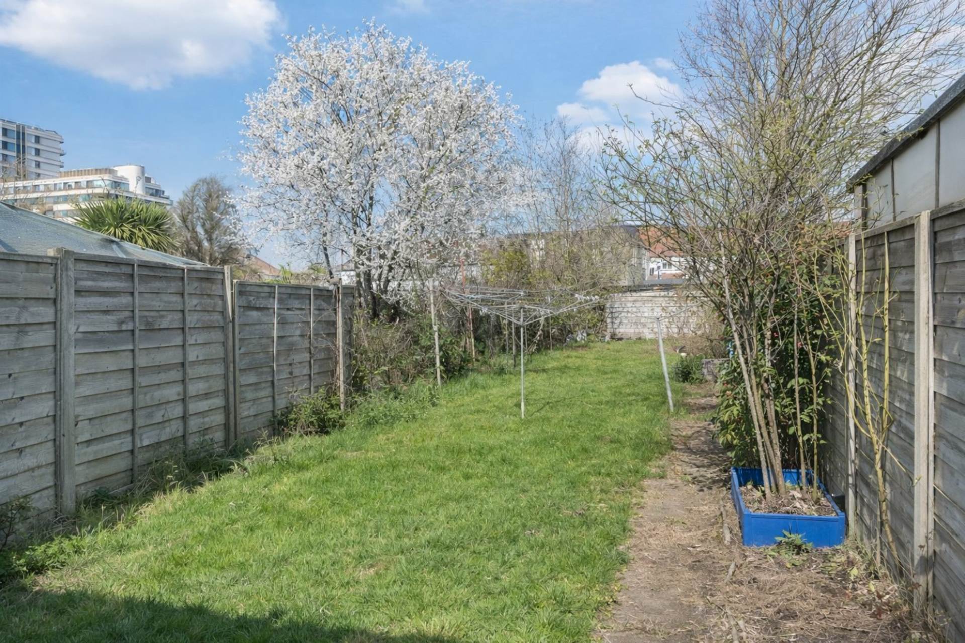 Coniston Avenue, Greenford, Image 12