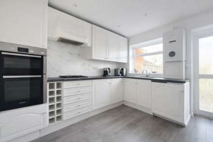 Coniston Avenue, Greenford, Image 5