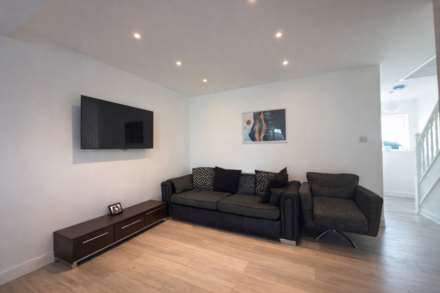 Coniston Avenue, Greenford, Image 6