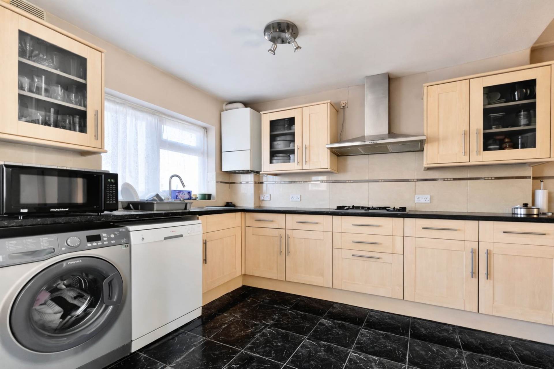 Victor Grove, Wembley, Image 9