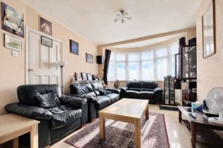 Victor Grove, Wembley, Image 5