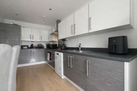 Dan Court, Park Royal , NW10, Image 9