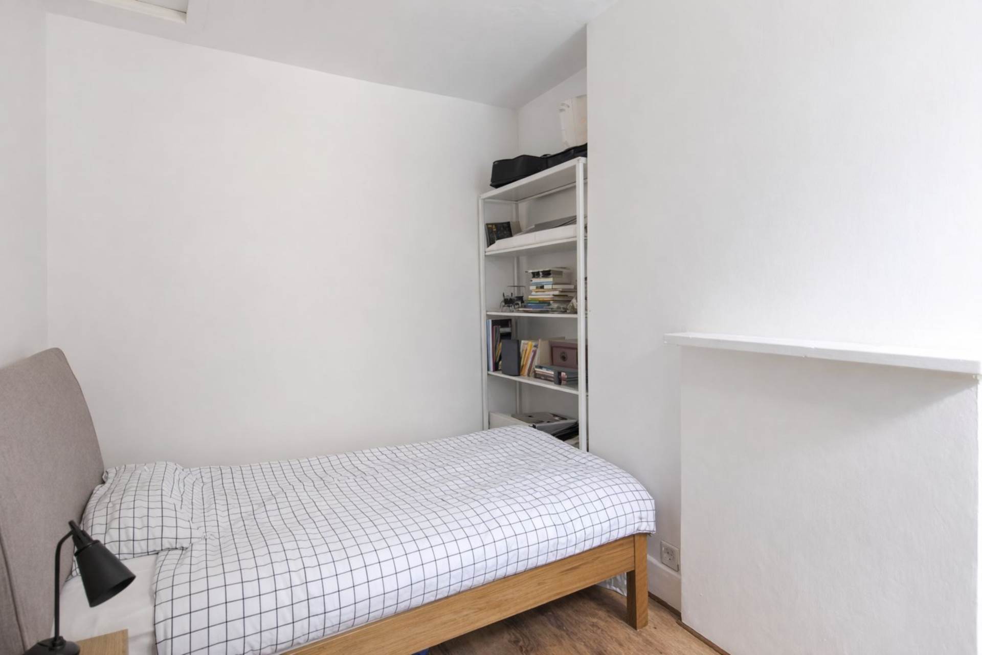 Mixed-Use Freehold Property – 135 King's Cross Road, WC1X 9BJ, Image 8