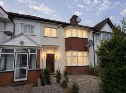 Property For Sale Allan Way, Acton, London