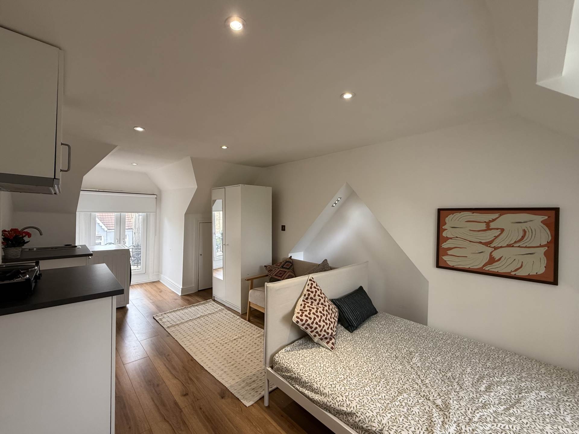 Gordon Road, London, Image 2